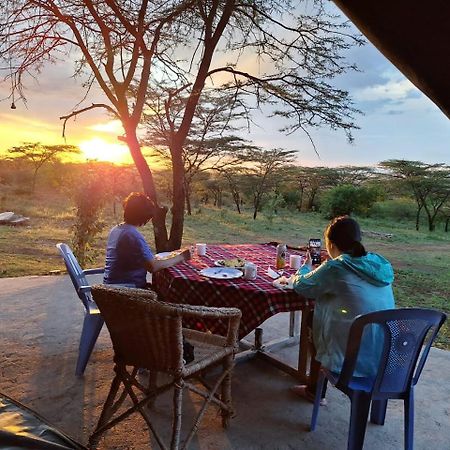 Maasai Mara Sfari camp in kenya Bed & Breakfast Sekenani Bagian luar foto